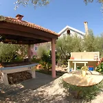 Aeolos Kefalonia * Khelmáta