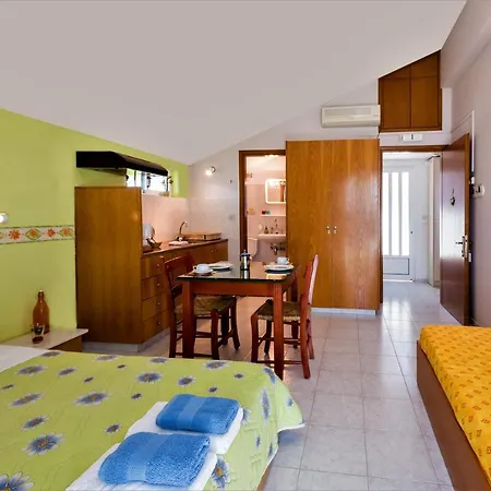 Apartment Aeolos Kefalonia Khelmata