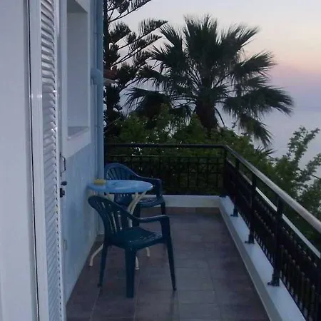Aeolos Kefalonia * Khelmata