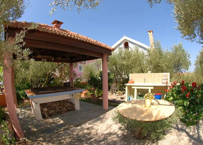 Aeolos Kefalonia * Khelmáta