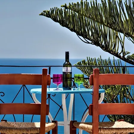 Aeolos Kefalonia * Χελμάτα