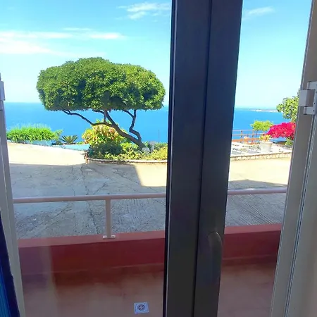 Aeolos Kefalonia Daire