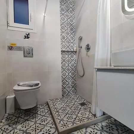 Aeolos Kefalonia * Khelmáta